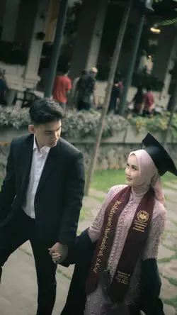 wisuda bareng ayang 