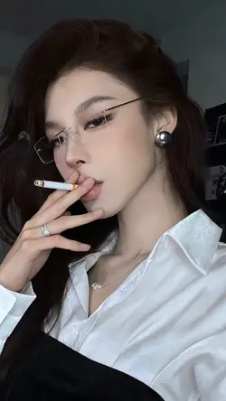 Smoking 🚬 AI