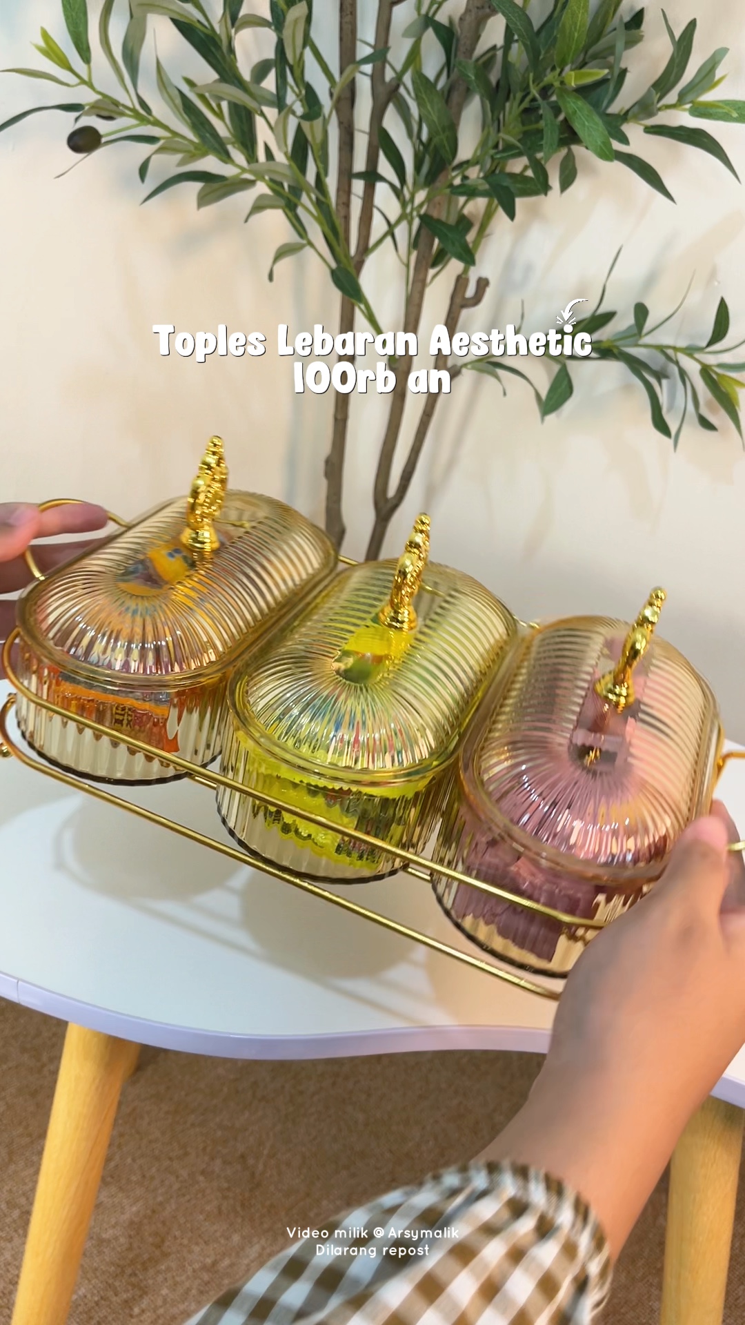 Toples