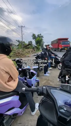 NYARI LAGU SANTAI