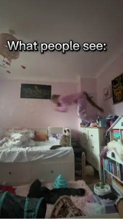 🐾
