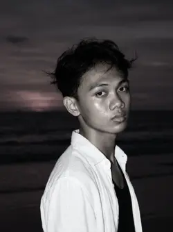 hitam putih