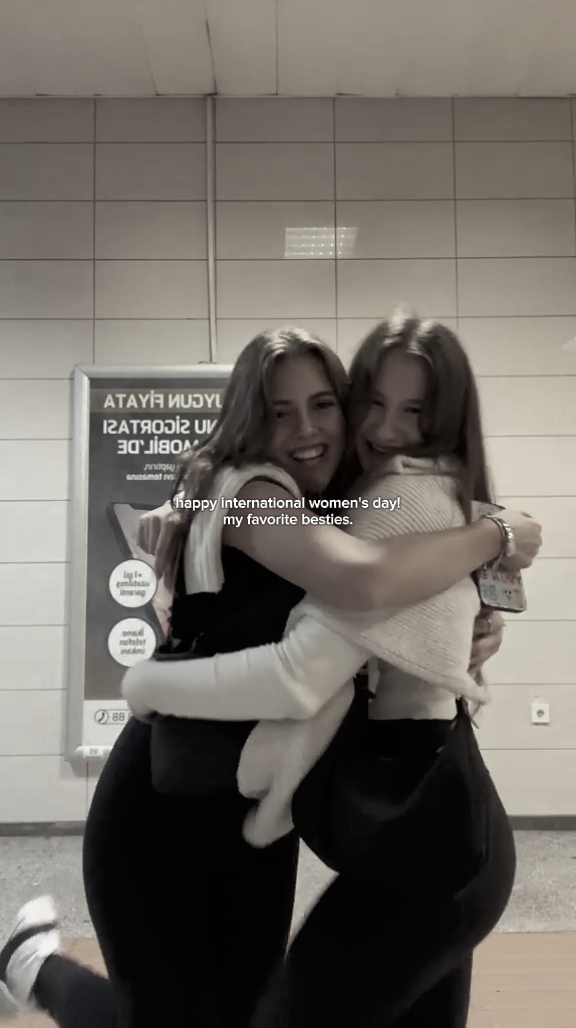 절친 여성의 날 