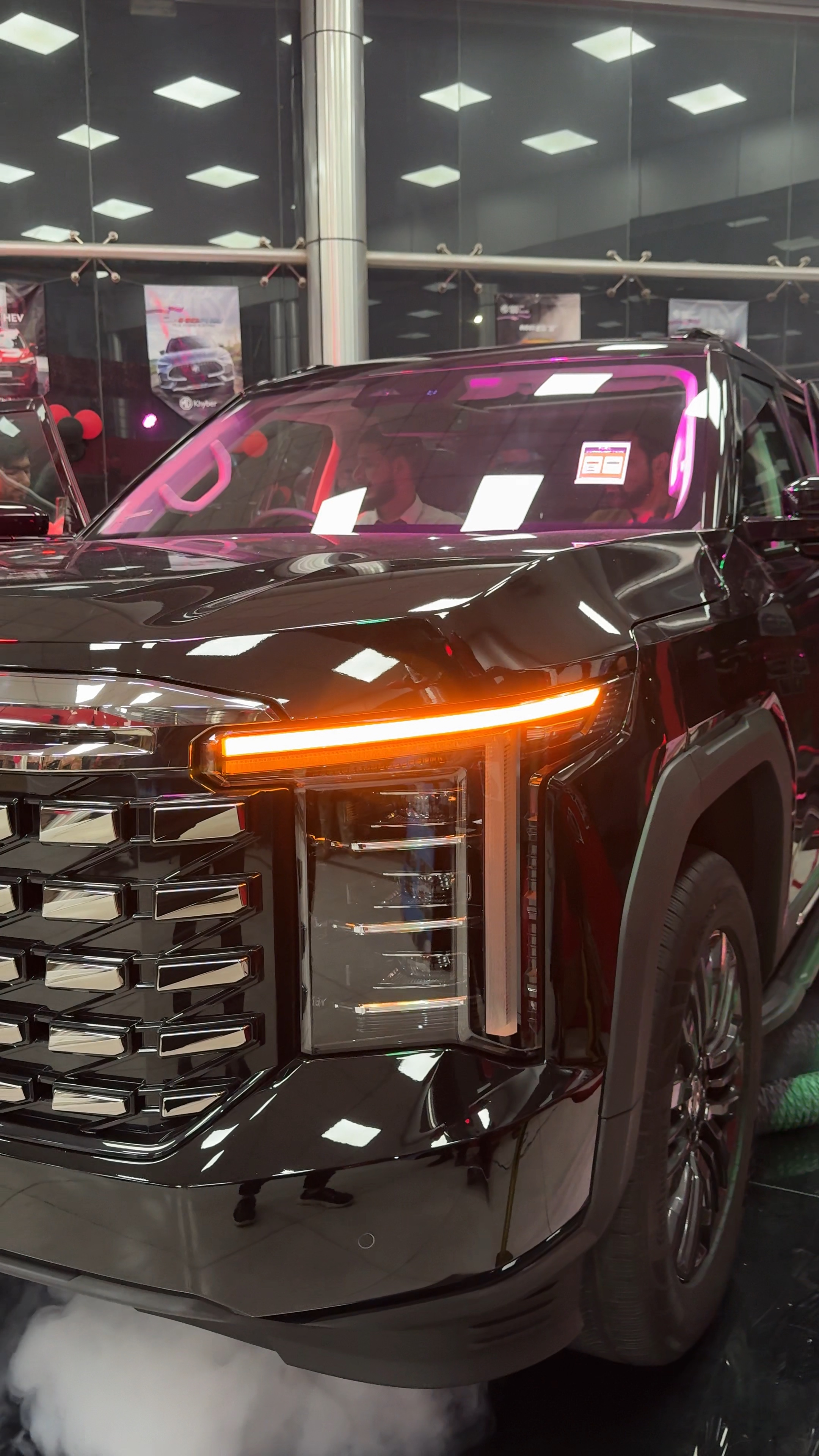 Revelação de showroom de carros