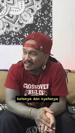 Gak usah sok