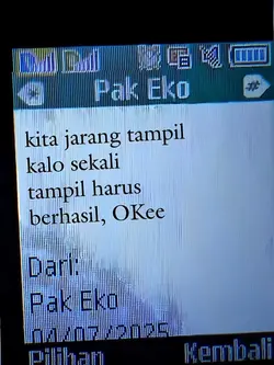 kita jarang tampil