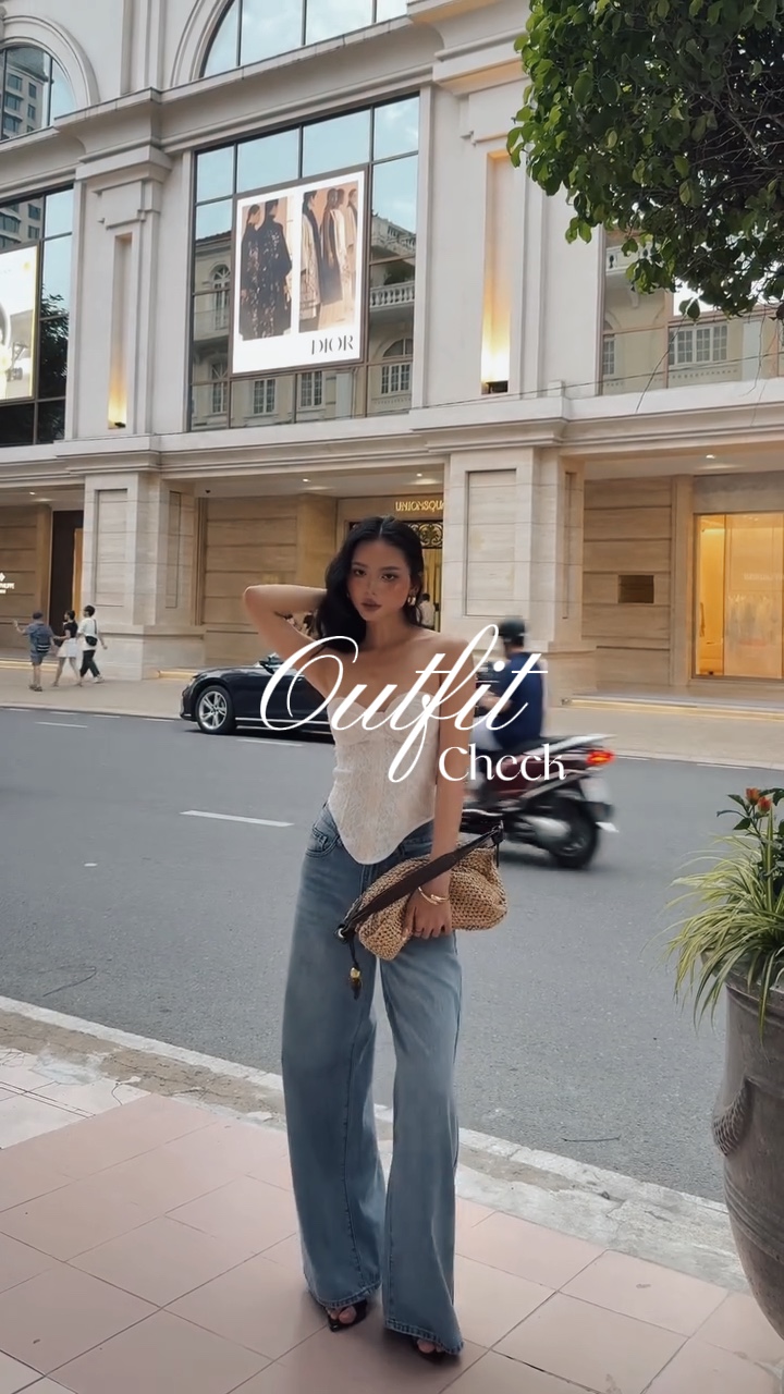 outfit check