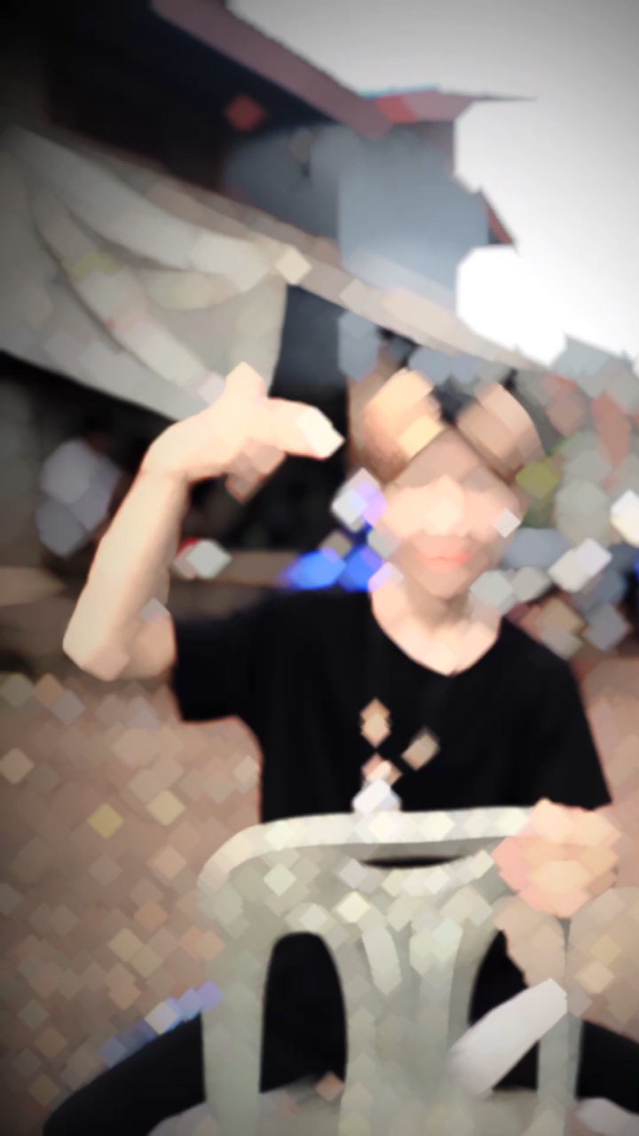 ມໍລຳມາແລ້ວຈຮາ 2ຮູບ