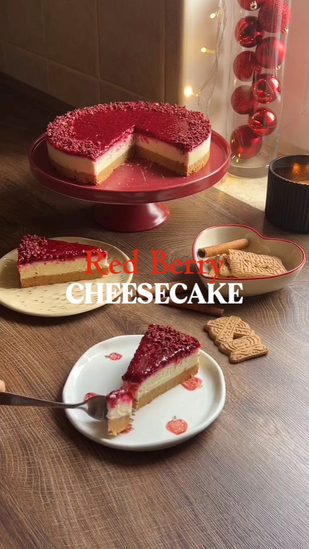 CHEESECAKE DE BAYAS ROJAS