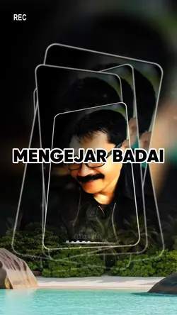 MENGEJAR BADAI


