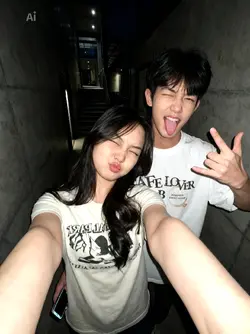 photo AI couple 