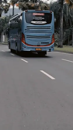 Slowmotion Bus Kece