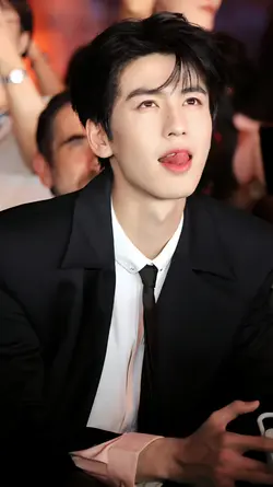 จางหลิงเฮ่อ 