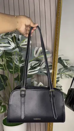 Shoulderbag
