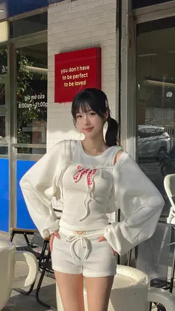 2 pics BC29327081807