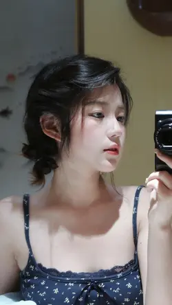 2 ảnh nhẹ nhàng