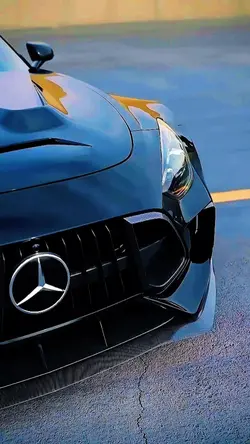 Mercedes Black