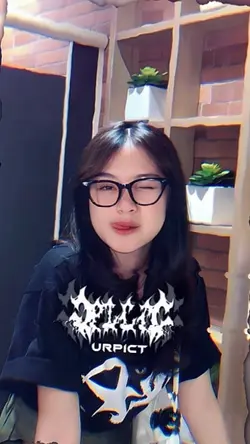 LAMPU SI ALADIN tren