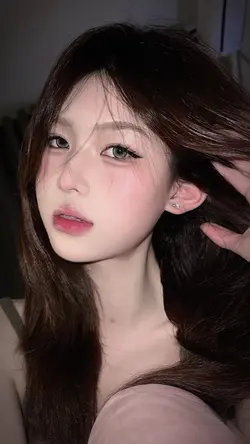 VỪA HẬN VỪA YÊU 