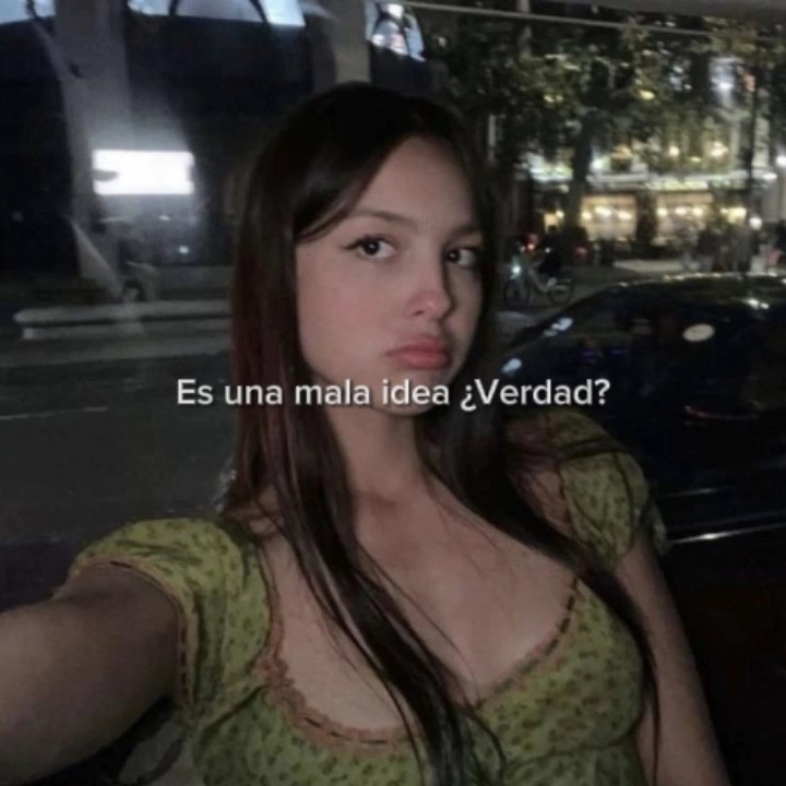 É UMA MÁ IDEIA 