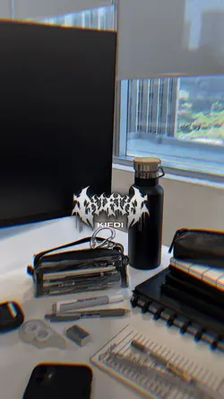 NO MIROR 