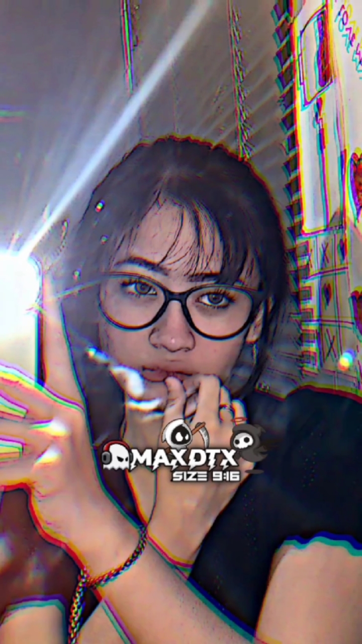 VERSI NO MIROR