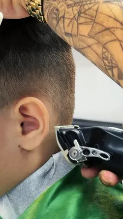 Barber 