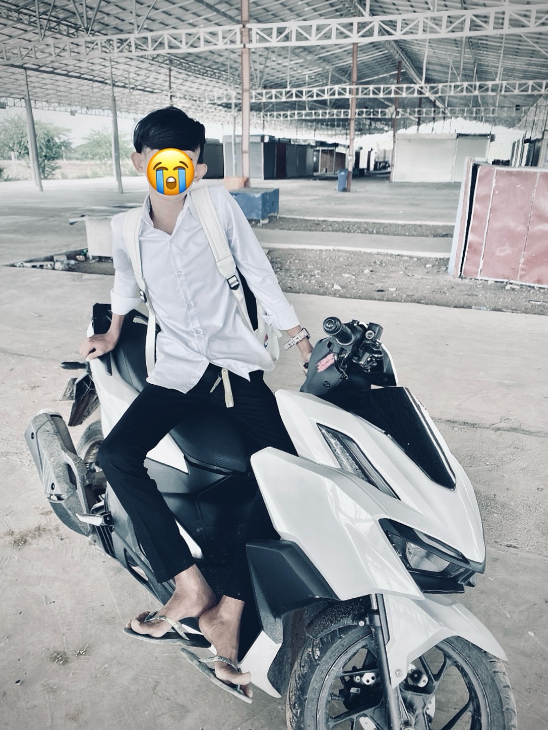ចេះតែចូលរៀន បើឱ្យគេចសាលាទៅមិនរួច..