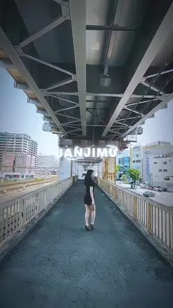 SLOWMO TAKKANPISAHX