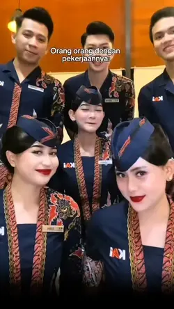 aku dengan pekerjaan