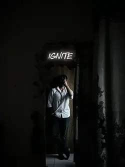 Mirror Selfie-Ignite
