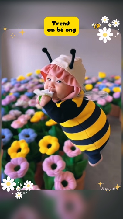 Em bé ong