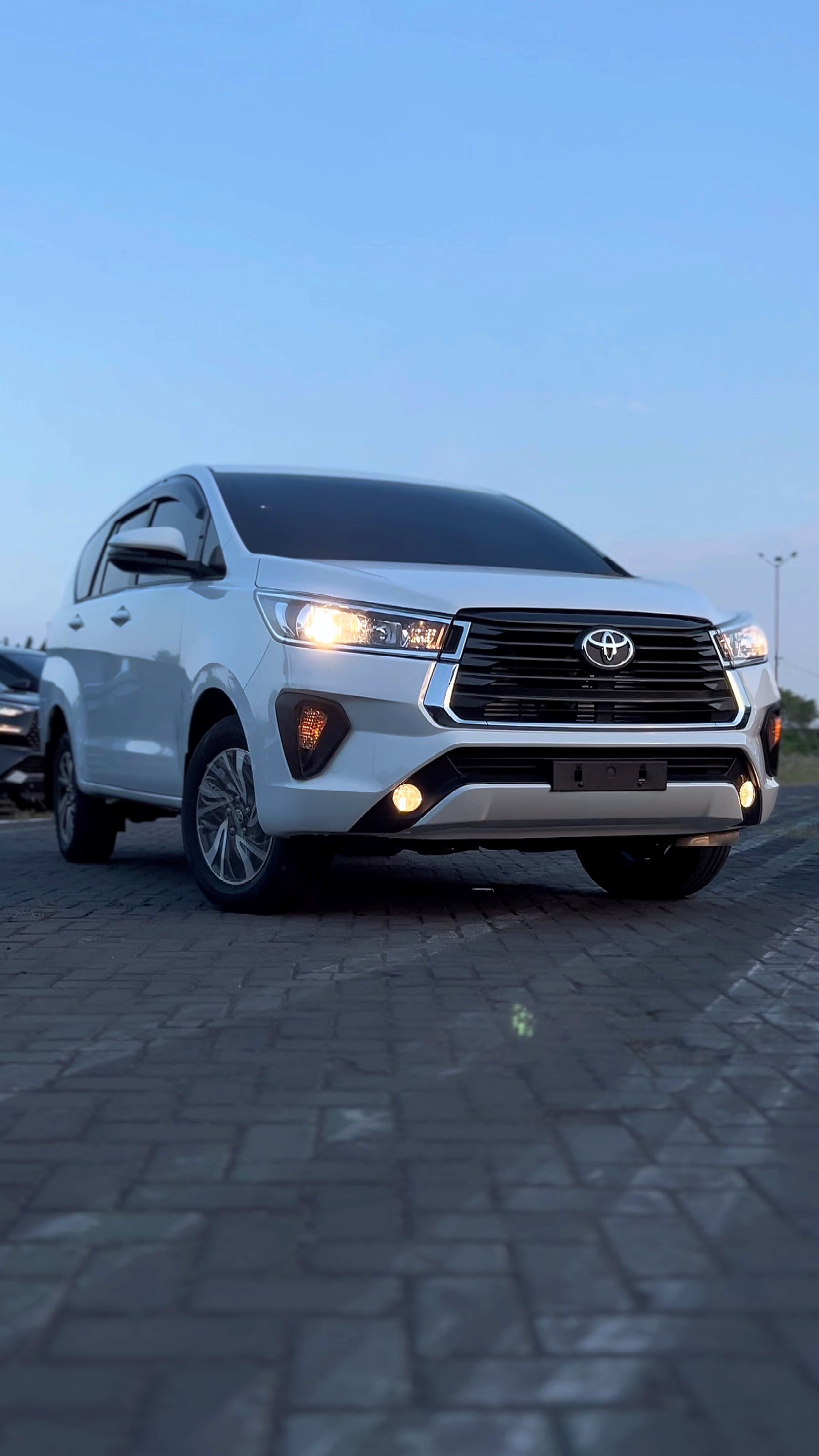 Toyota Innova