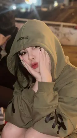 hitam itu manis dari