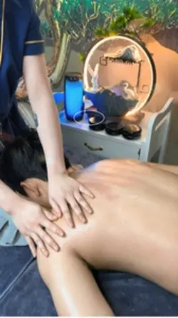 Massage dưỡng sinh