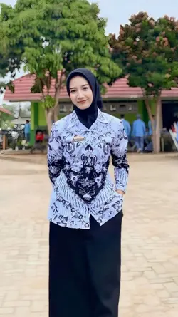 Pesona ibu guru indo