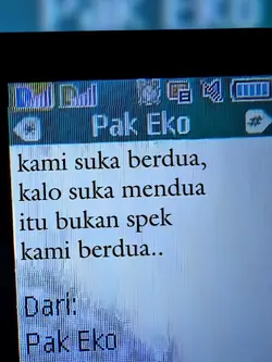 kami suka berdua