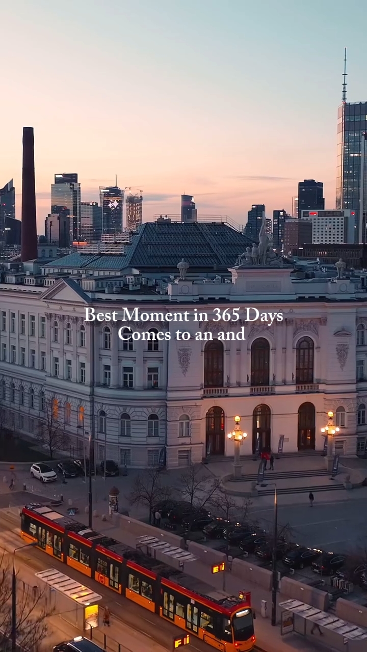 Moment 2025