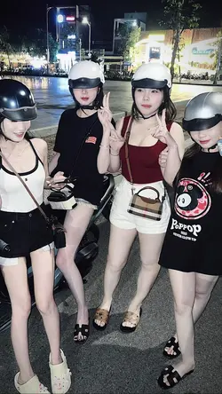 Trình Chiếu + Màu