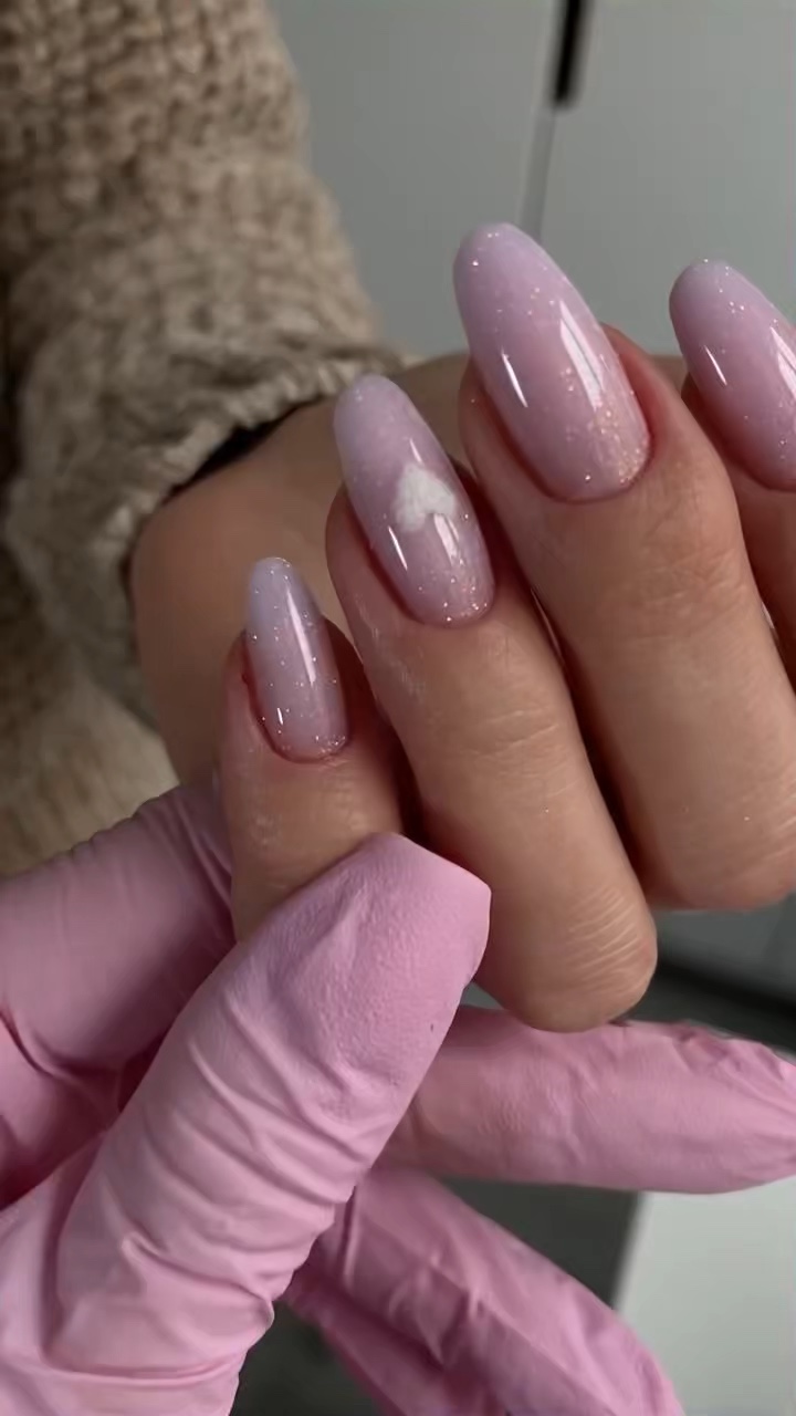 UÑAS