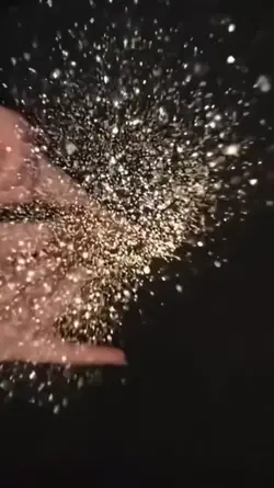 NAILS GLITTER