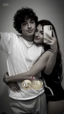 Fake girlfriend 