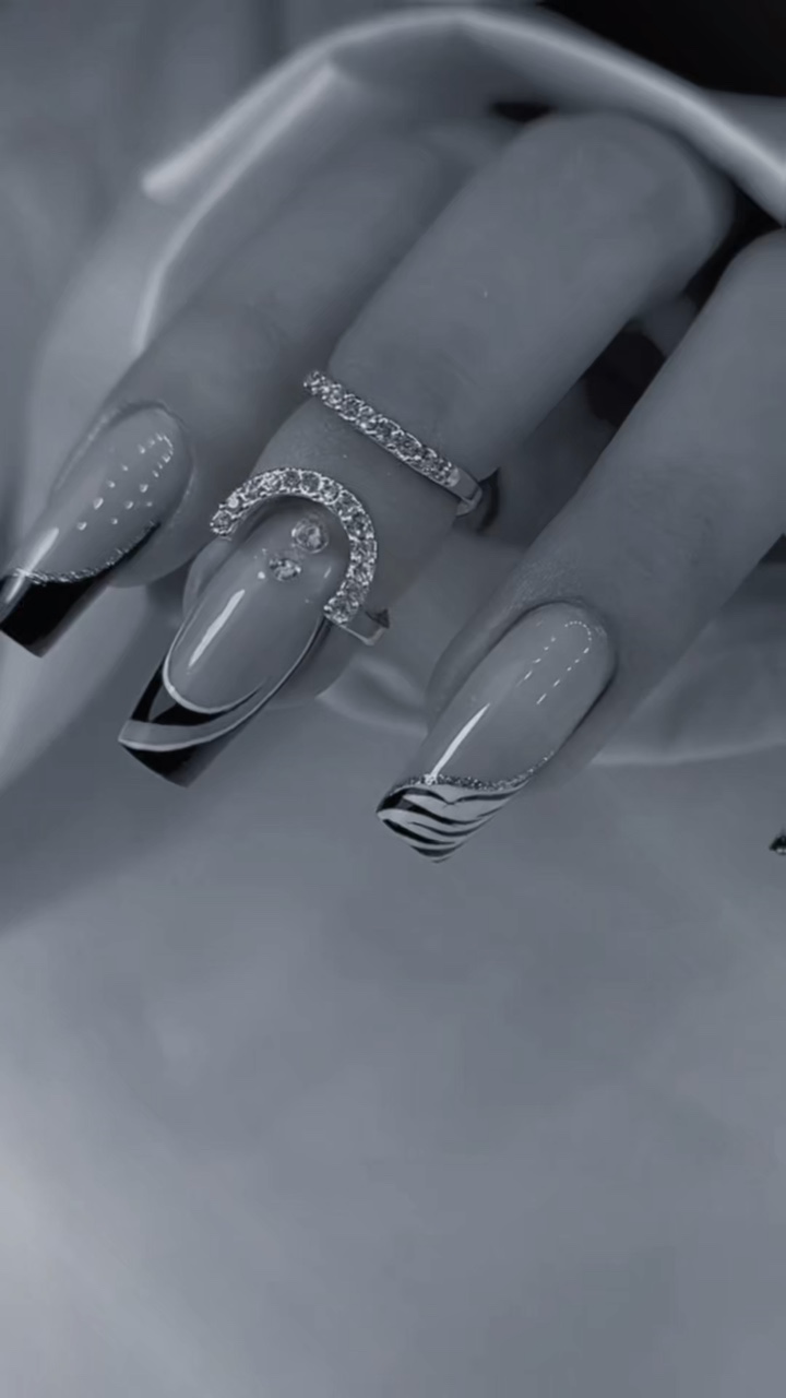 NAILS