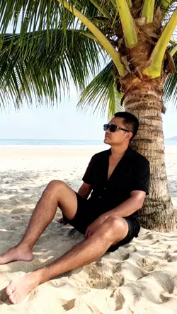 Trand pantai Ai