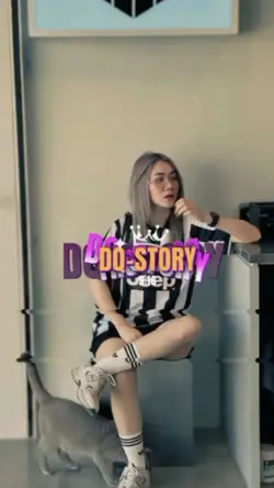 JJ || LIRIK BERJALAN