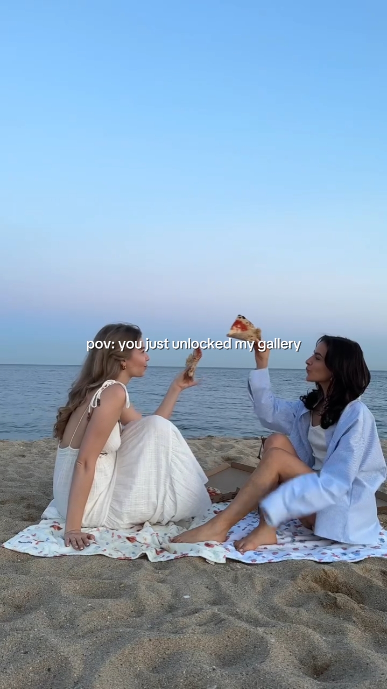pov: open my gallery