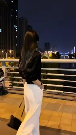 平凡日子裡拼命掙扎