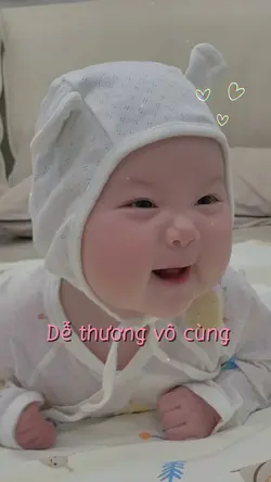 Mẫu 2 ảnh em bé 