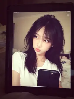 AI iPad Selfie