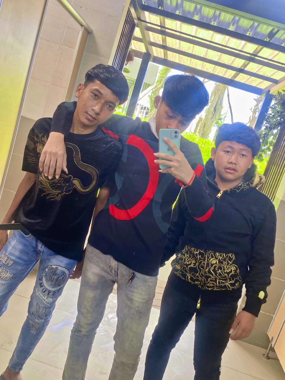 សារីចាស់អាច៌ Kdro អី..